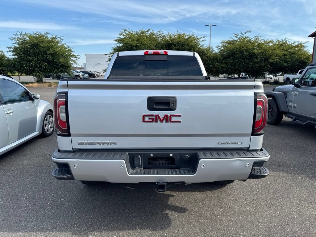 Used 2018 GMC Sierra 1500 Denali AWD/4WD image 3