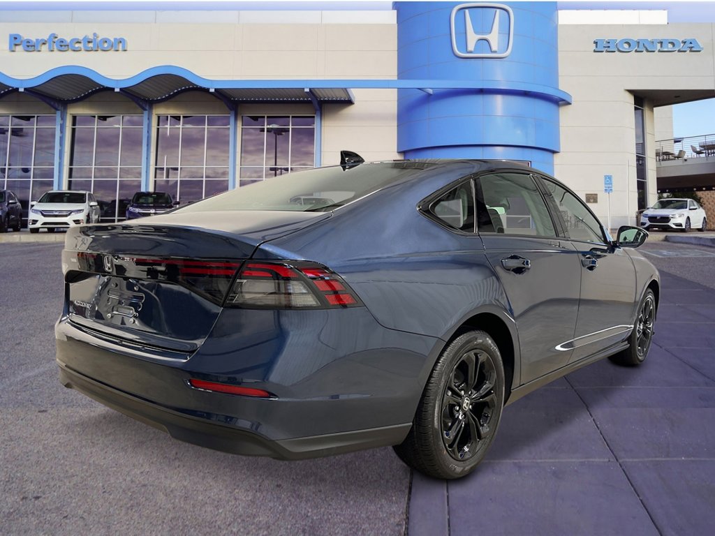 New 2025 Honda Accord SE image 5