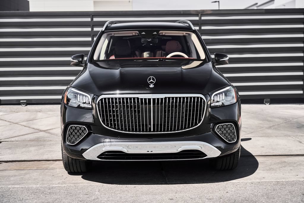 Used 2026 Mercedes-Benz Maybach GLS 600 4MATIC image 16