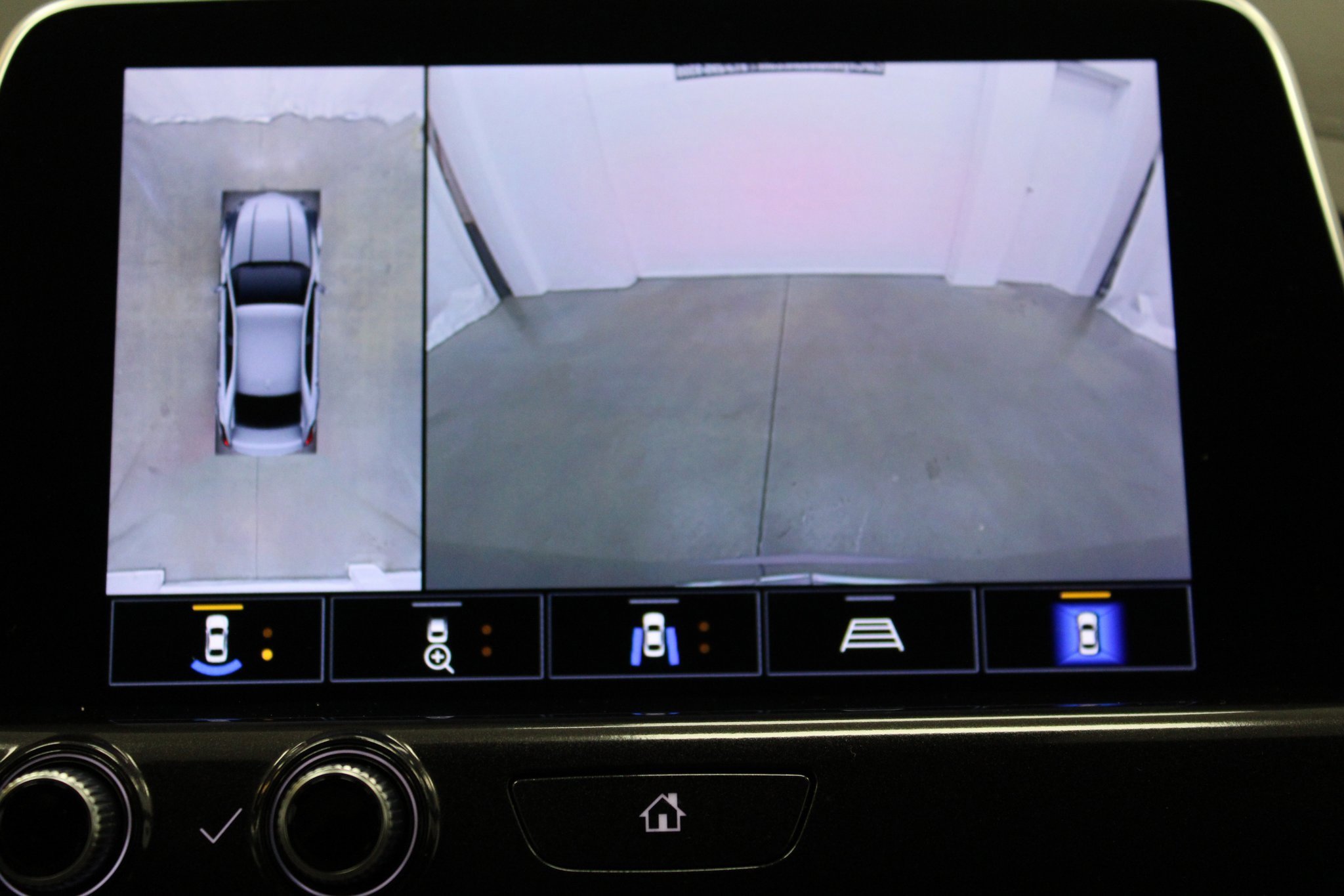 Used 2024 Cadillac CT4 Premium Luxury w/ Super Cruise 2 Package image 36