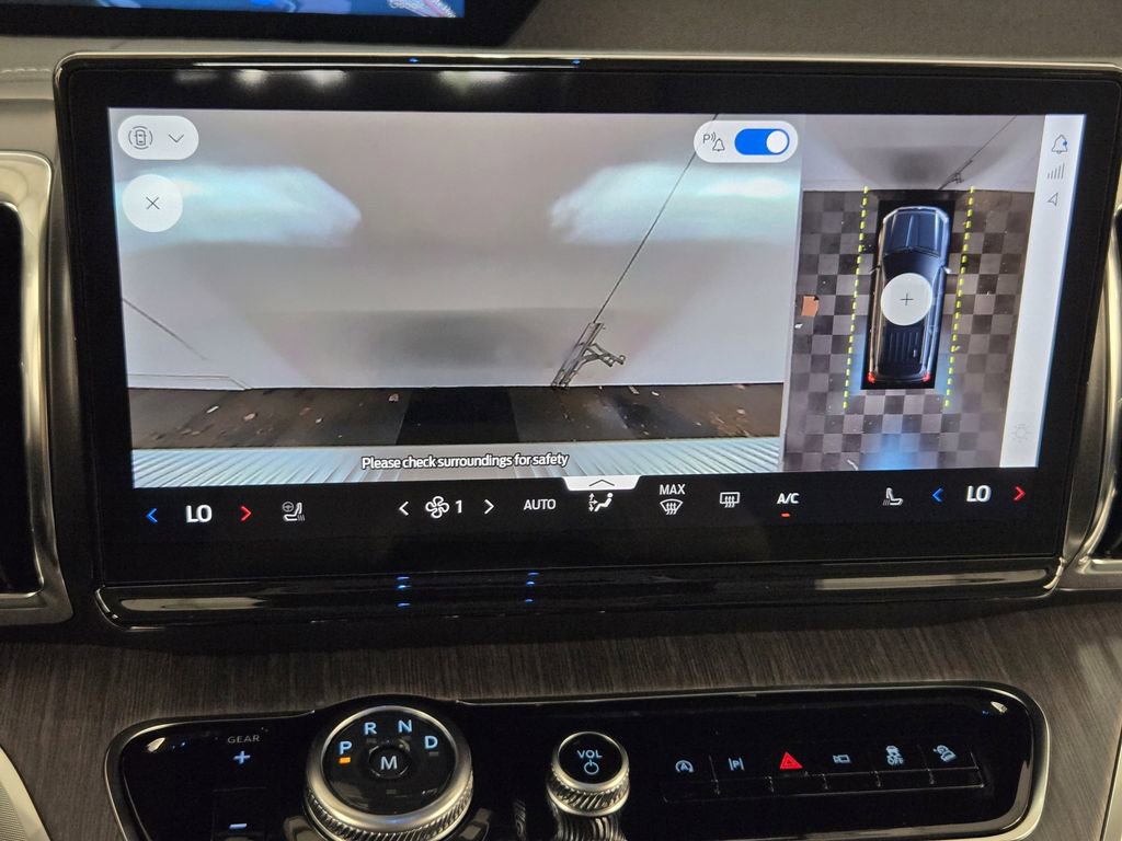 New 2026 Ford Expedition Platinum image 19