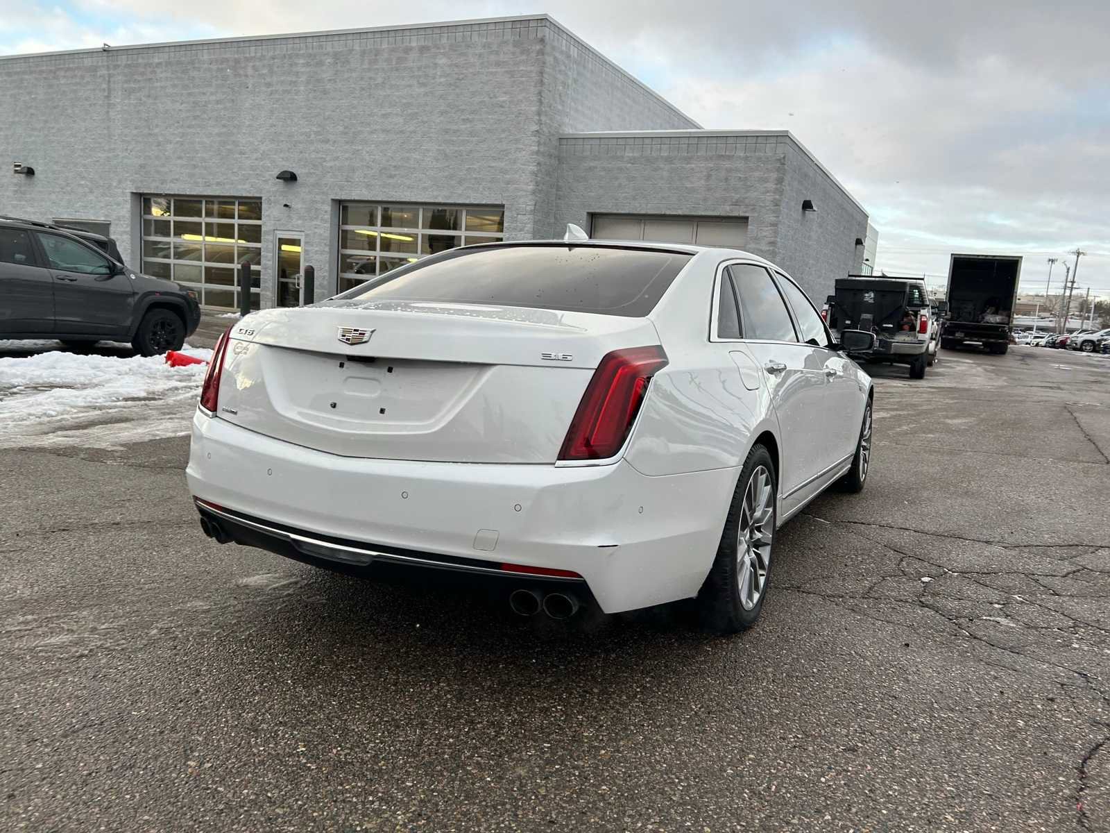 Used 2018 Cadillac CT6 Luxury image 15