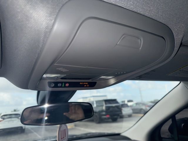 Used 2025 Chevrolet Blazer LT w/ Redline Edition image 8