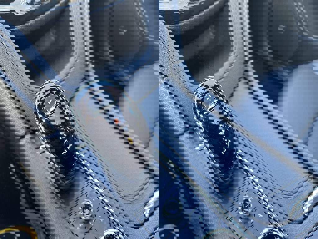 Certified 2024 Cadillac XT5 Premium Luxury w/ LPO, Floor Liner Package image 19