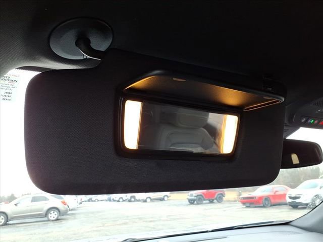 Used 2025 Chevrolet Equinox LT image 81