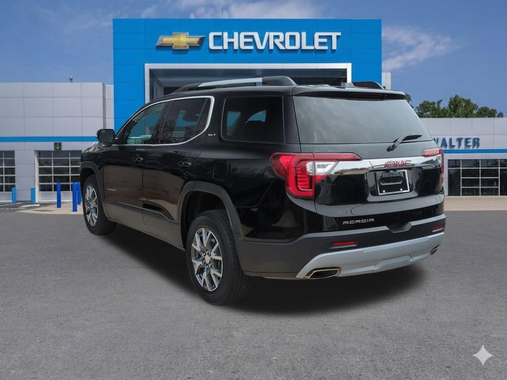 Used 2023 GMC Acadia SLT image 4