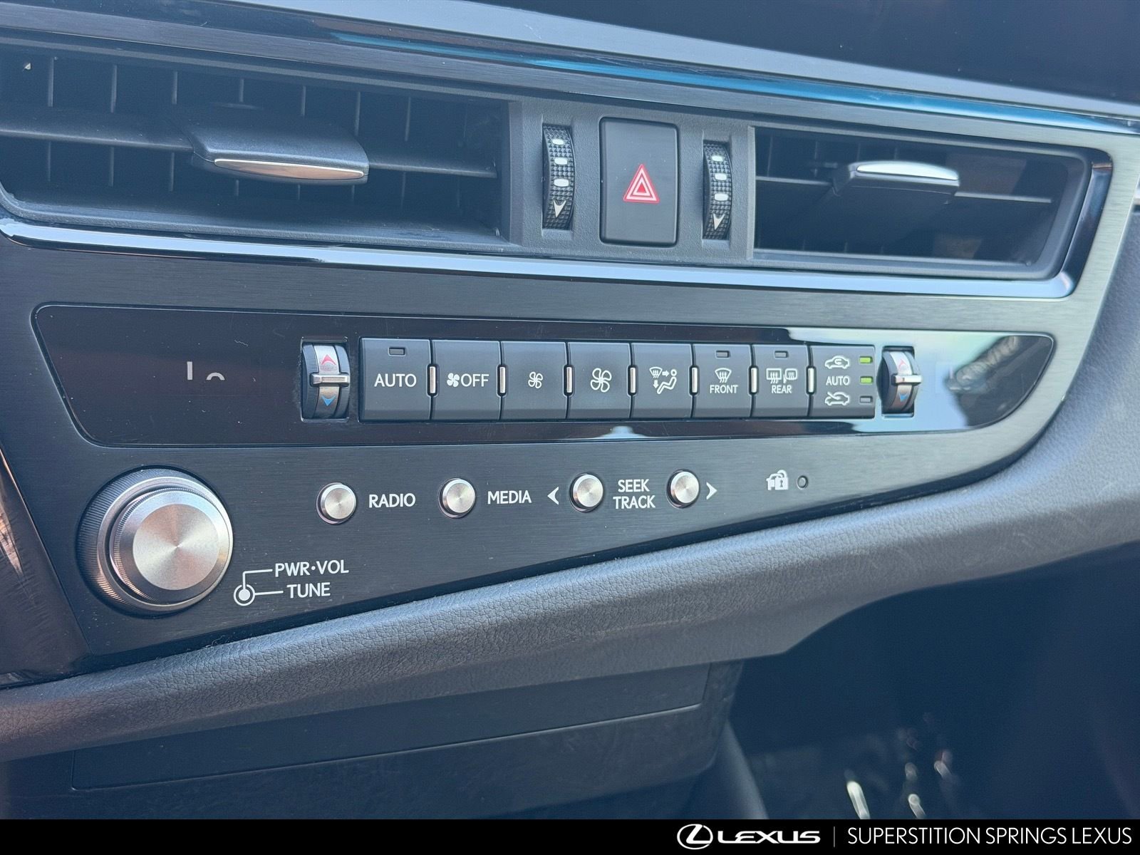 Used 2025 Lexus ES 350 FWD image 28