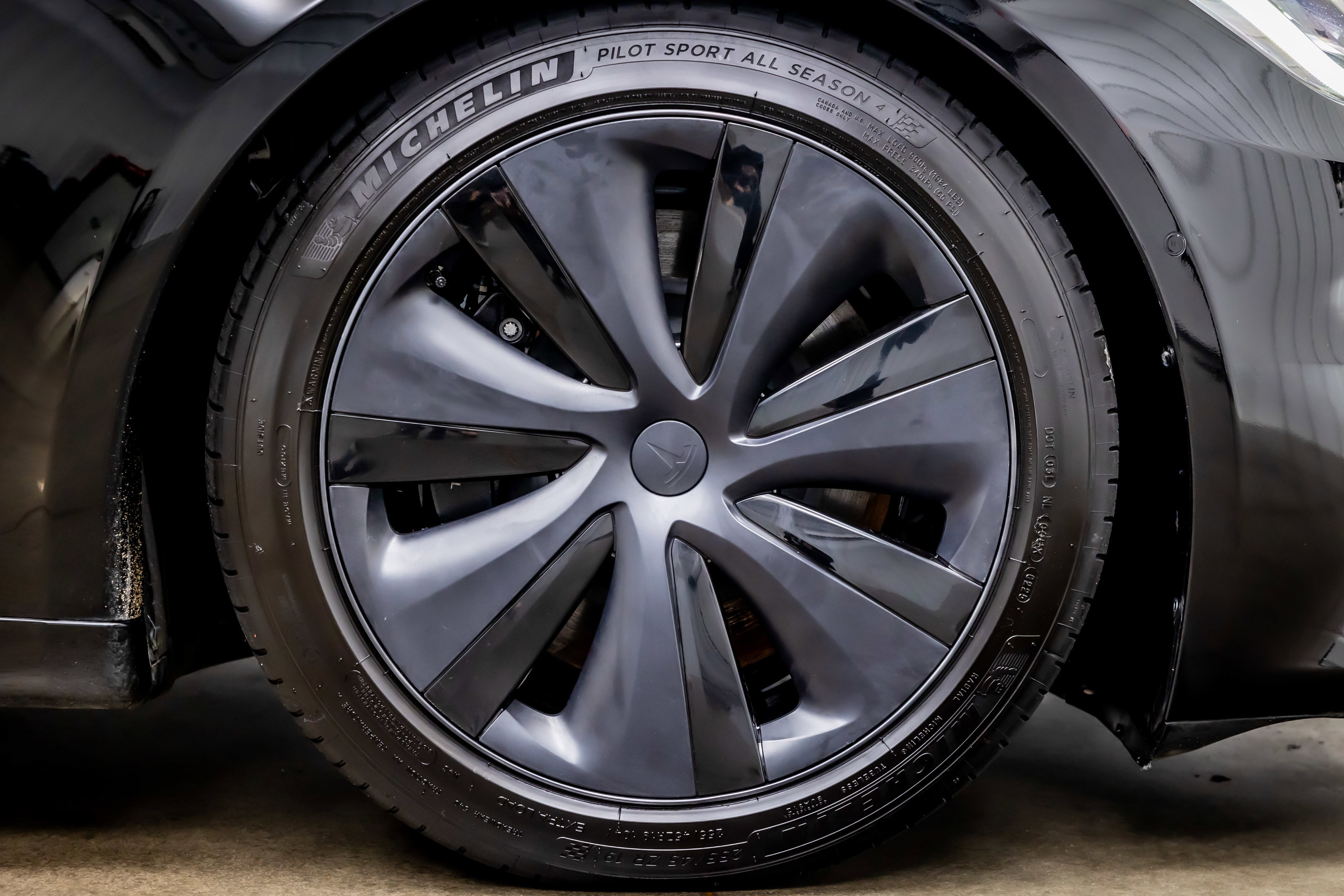 Used 2021 Tesla Model S Long Range image 32