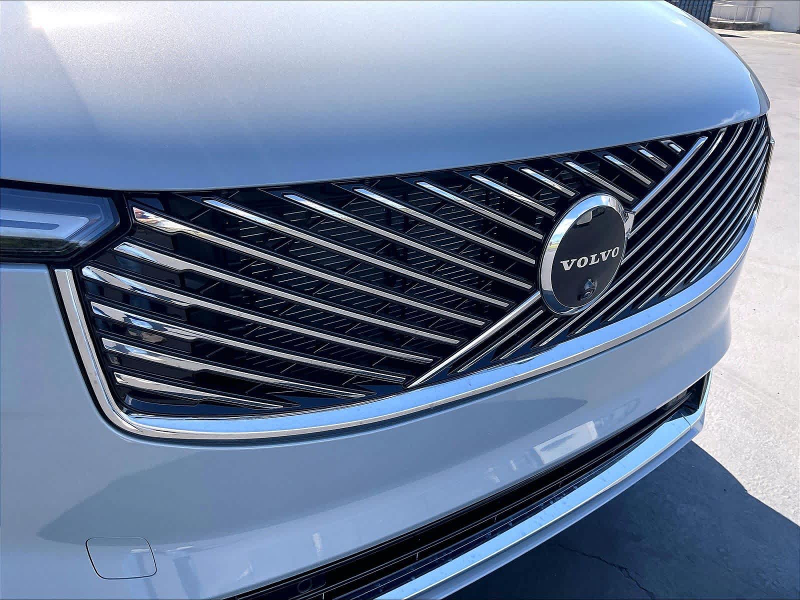 New 2027 Volvo XC90 B6 Plus AWD/4WD image 33