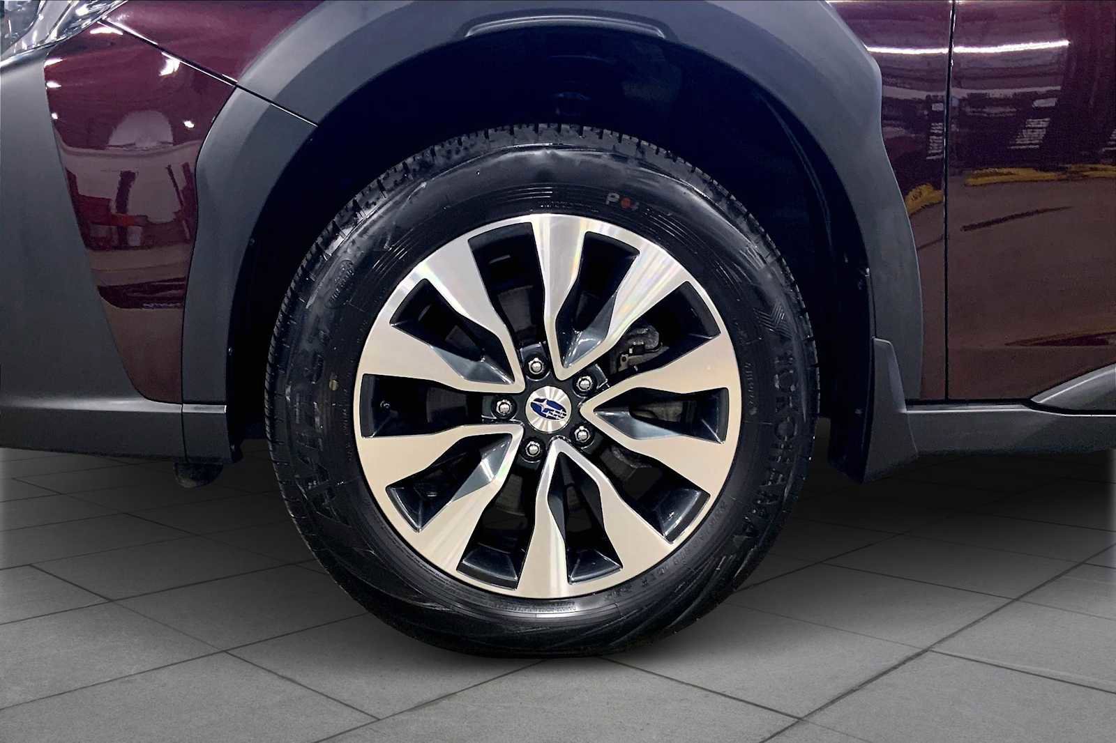 Used 2023 Subaru Outback Limited XT image 12