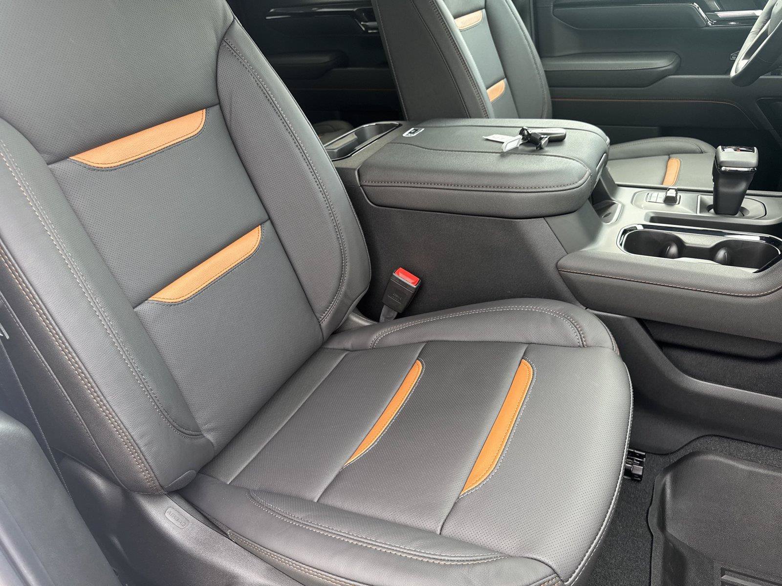 New 2026 GMC Sierra 1500 AT4 w/ AT4 Premium Package AWD/4WD image 37