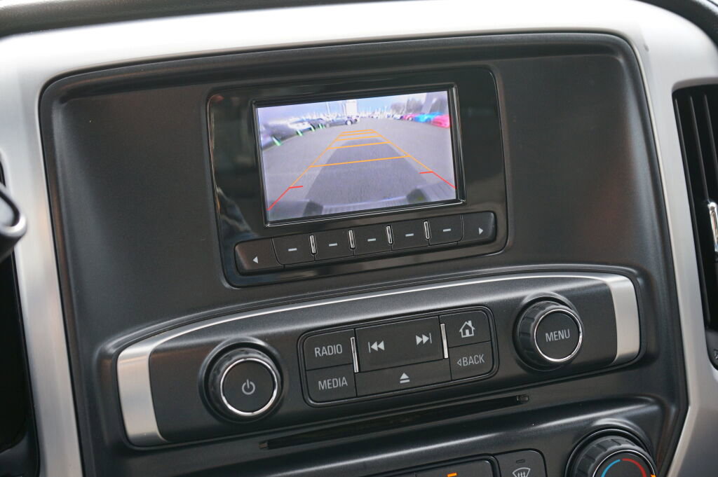 Used 2014 GMC Sierra 1500 SLE w/ Suspension Package, Off-Road image 16