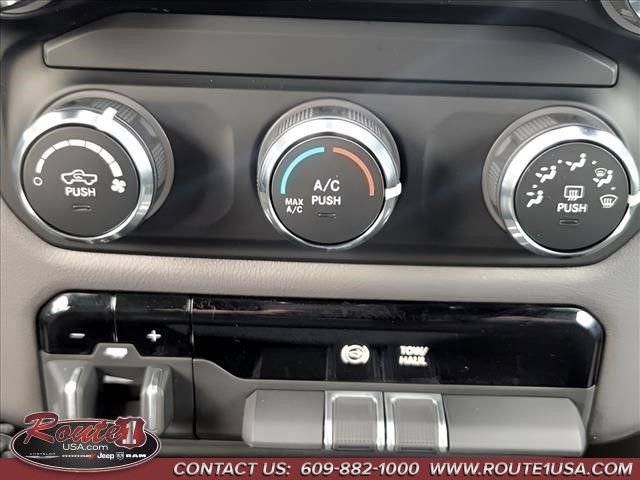 Used 2025 RAM 1500 Big Horn AWD/4WD image 28