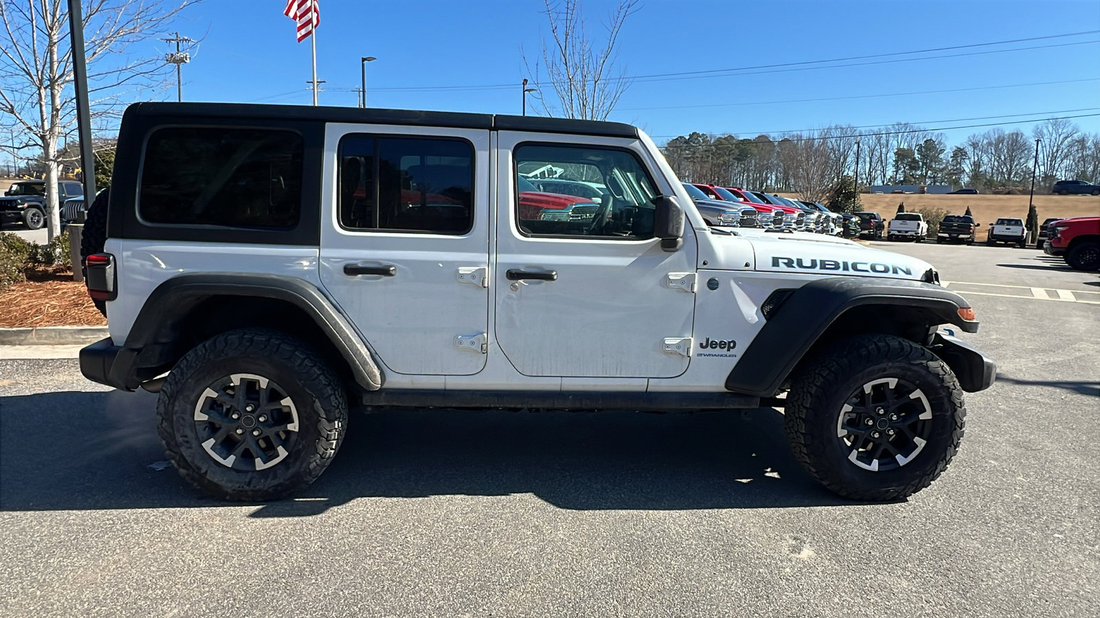 Used 2025 Jeep Wrangler Unlimited Rubicon 4xe w/ Convenience Group image 7