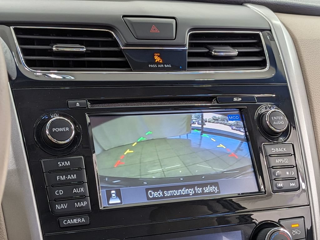 Used 2015 Nissan Altima 2.5 SL w/ Technology Package FWD image 22