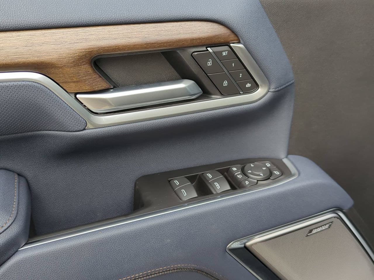 New 2026 Chevrolet Silverado 3500 High Country w/ High Country Premium Package AWD/4WD image 9