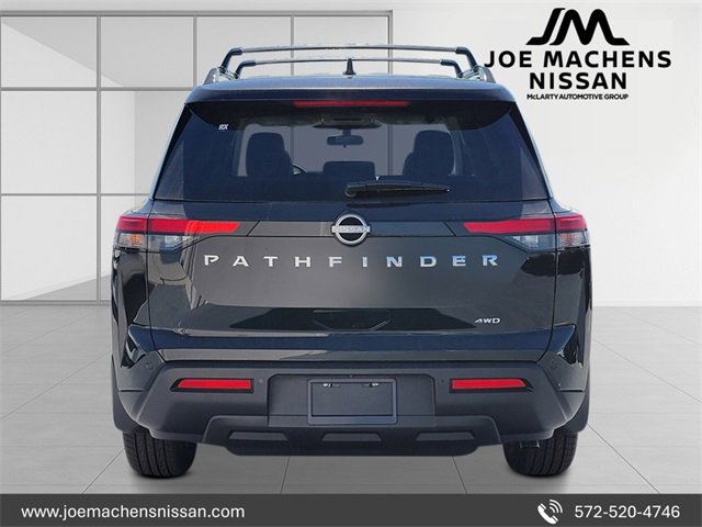 New 2025 Nissan Pathfinder SV image 4