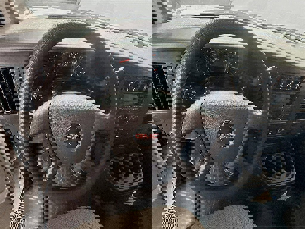 New 2025 GMC Savana 2500 w/ Driver Convenience Package image 6