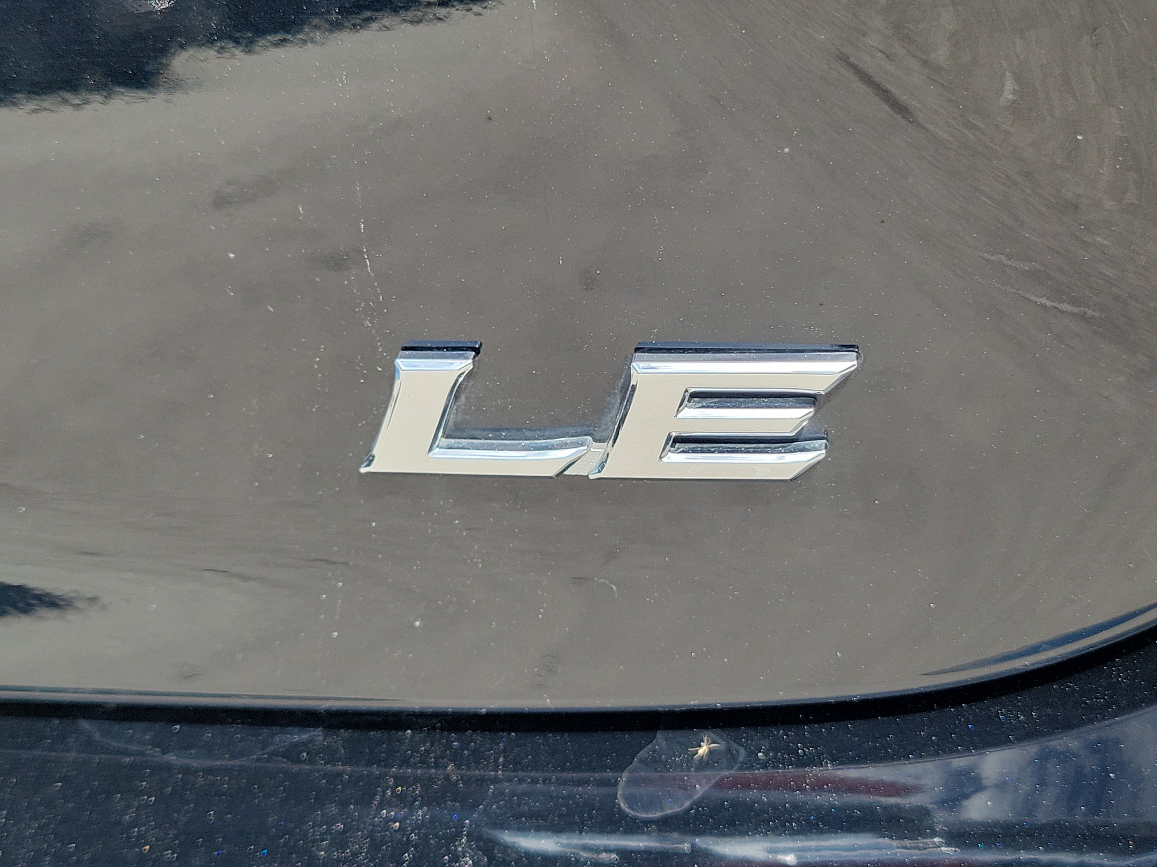 Used 2025 Toyota Camry LE FWD image 33
