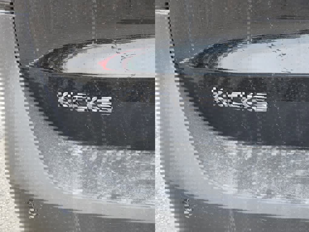 New 2026 Nissan Kicks SR w/ Cold Weather Package AWD/4WD image 16