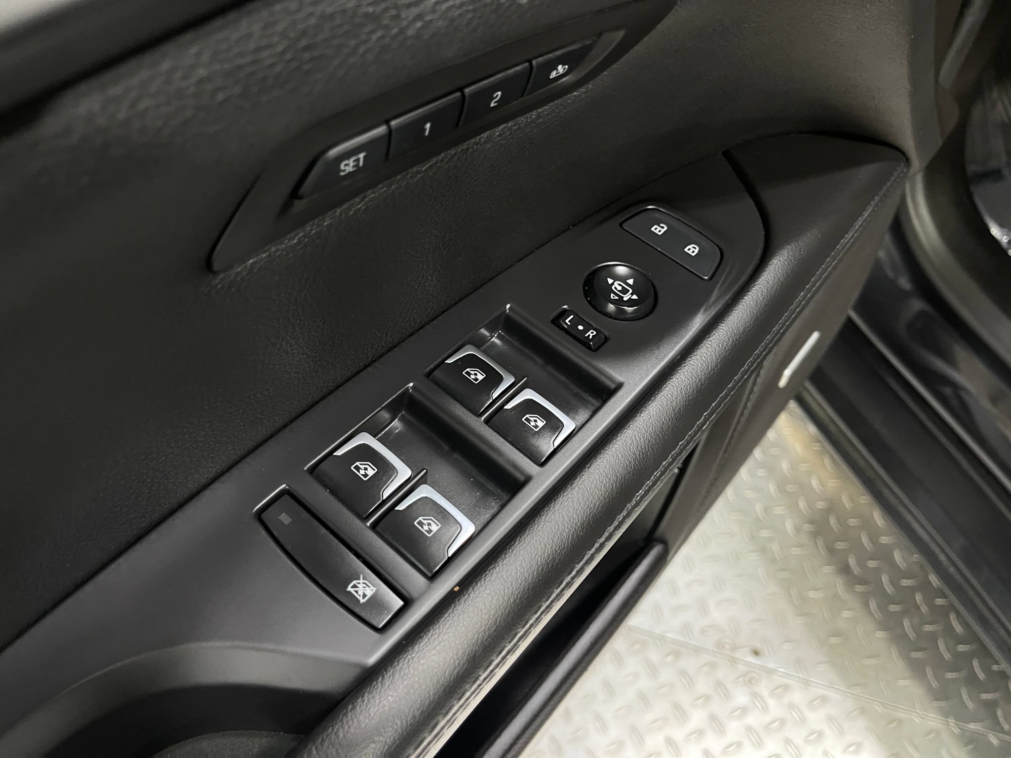 Used 2019 Cadillac CT6 Luxury AWD/4WD image 16