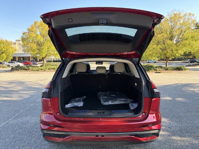 New 2026 Lincoln Nautilus Reserve w/ Jet Appearance Package AWD/4WD image 25