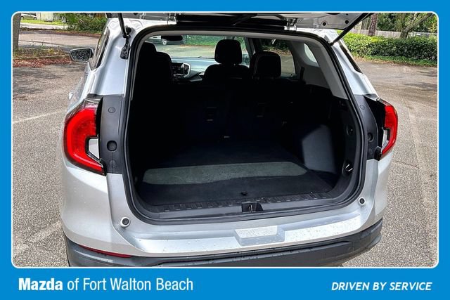Used 2022 GMC Terrain SLE FWD image 36