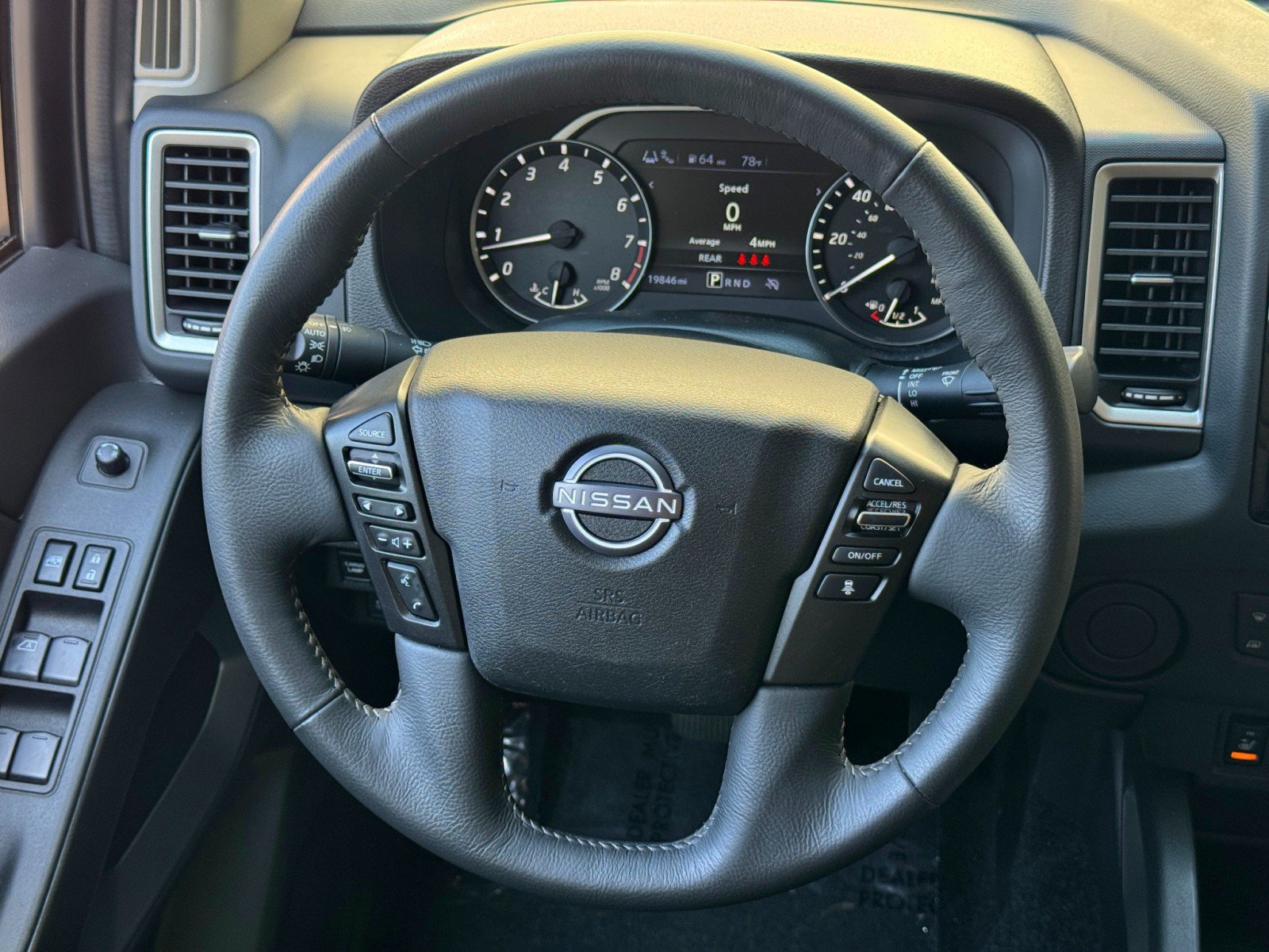 Used 2024 Nissan Frontier SV w/ SV Convenience Package RWD image 18