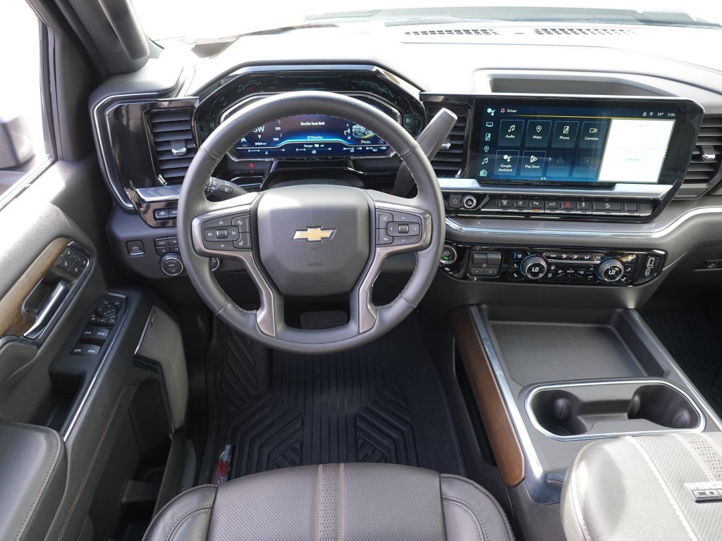 Certified 2024 Chevrolet Silverado 3500 High Country w/ High Country Premium Package AWD/4WD image 22