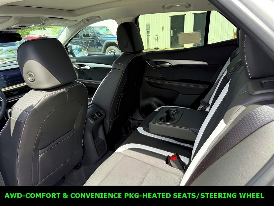 New 2025 Buick Envision Sport Touring image 11