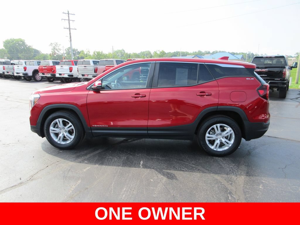 Certified 2022 GMC Terrain SLE FWD image 11