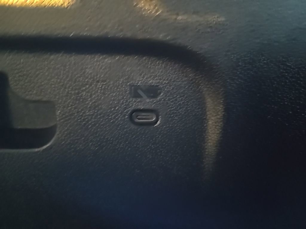 Used 2024 GMC Acadia Denali w/ Super Cruise Package image 54