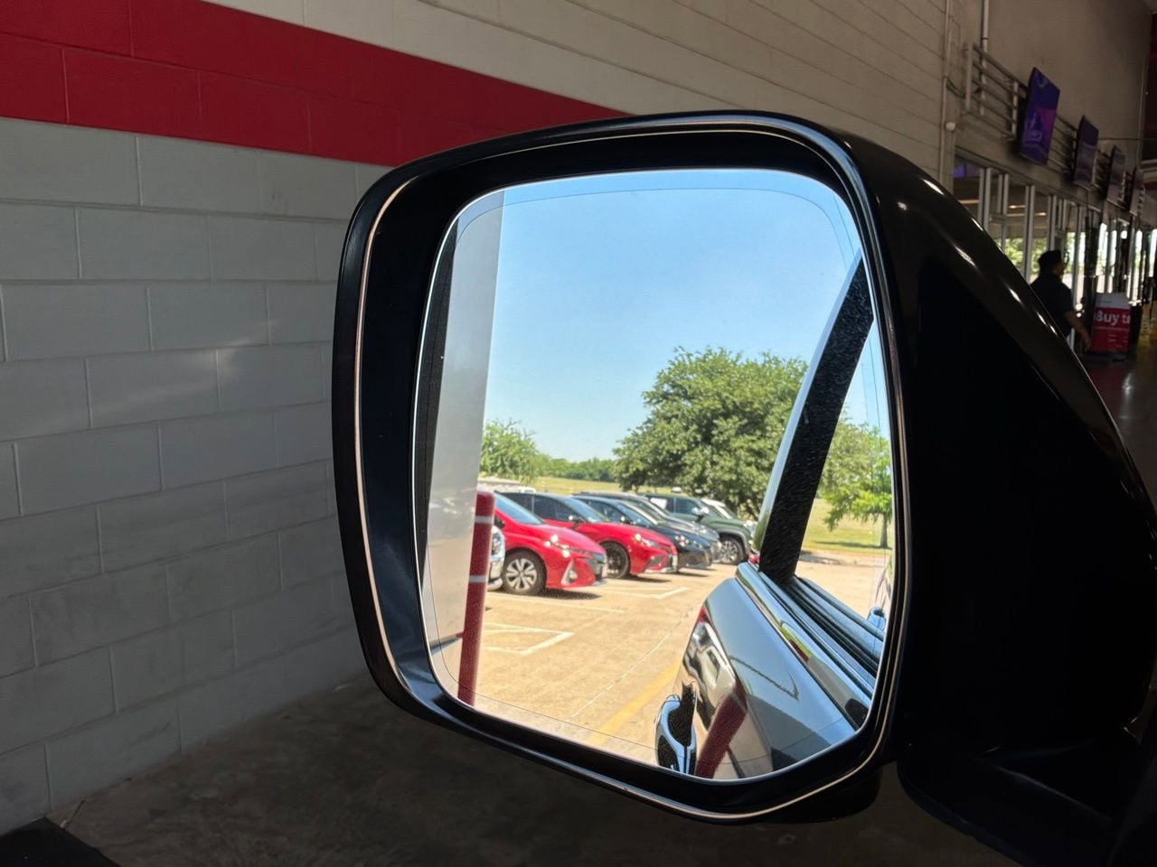 Used 2017 INFINITI QX80 2WD image 19
