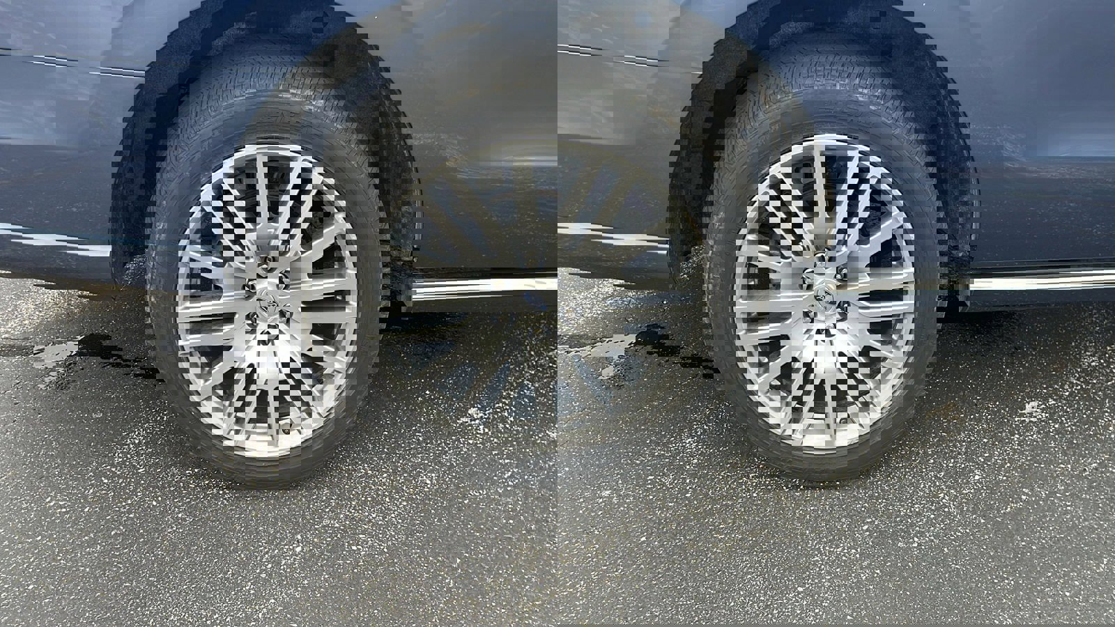 Used 2022 Ford Expedition Platinum image 10