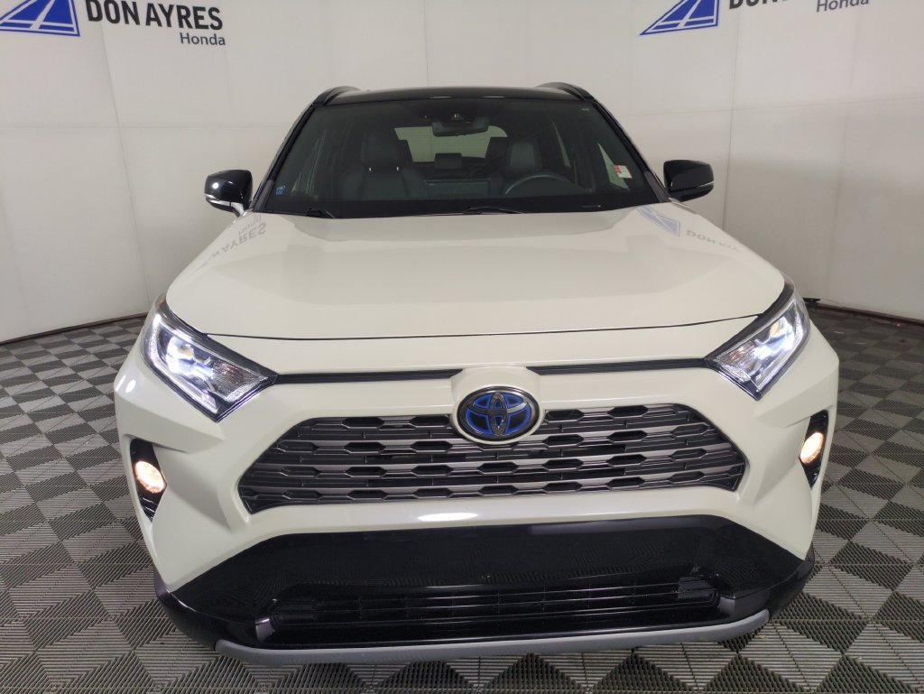 Used 2021 Toyota RAV4 XSE w/ XSE Grade Weather Package AWD/4WD image 12