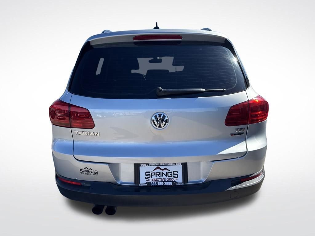 Used 2017 Volkswagen Tiguan S AWD/4WD image 4