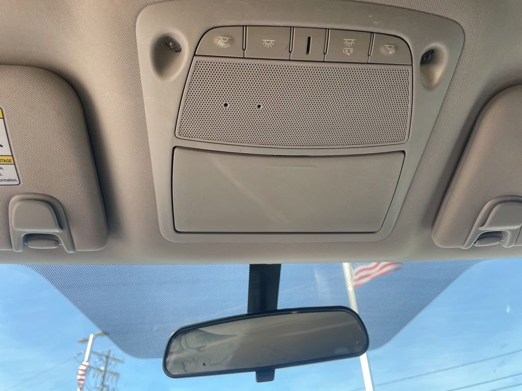 Used 2017 Nissan Murano S image 24