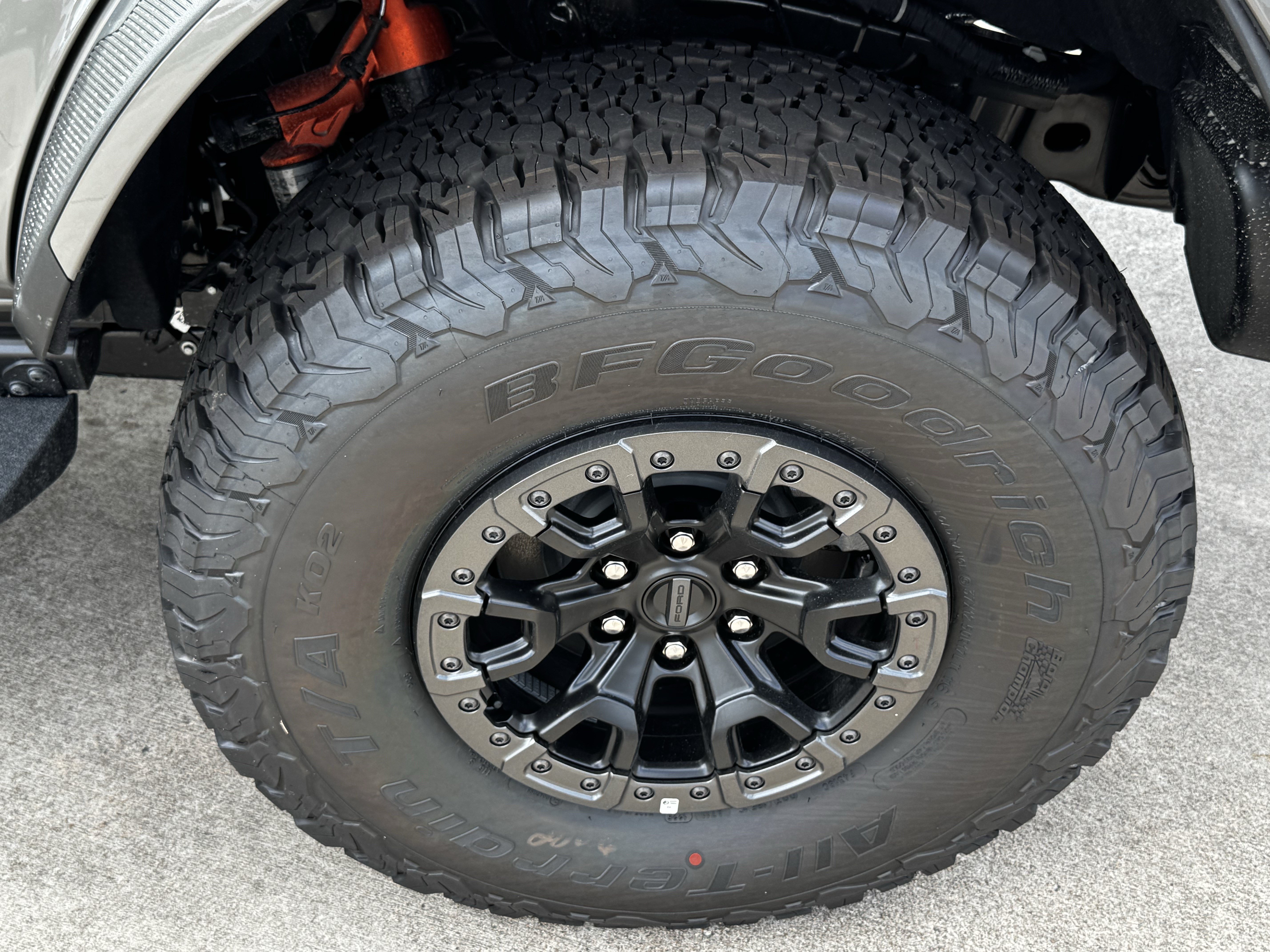 New 2026 Ford Bronco Raptor AWD/4WD image 9