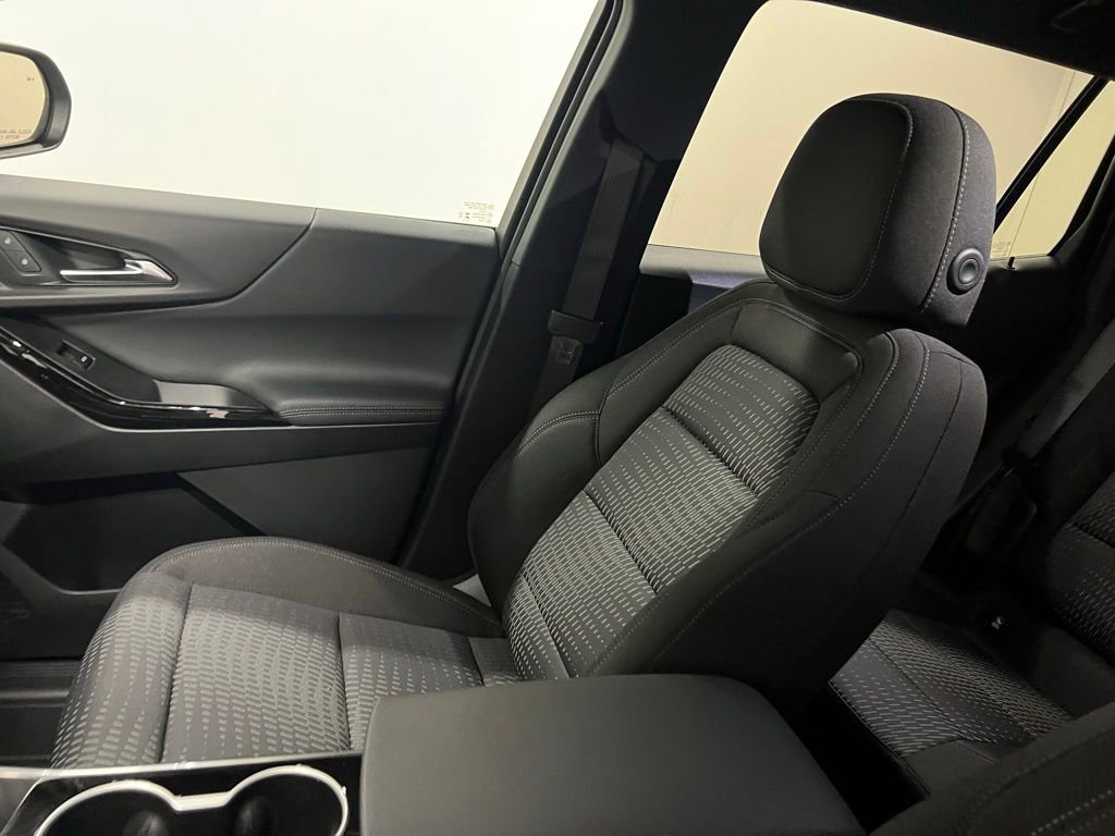 New 2026 Chevrolet Equinox LT w/ LPO, Floor Liner Package image 20