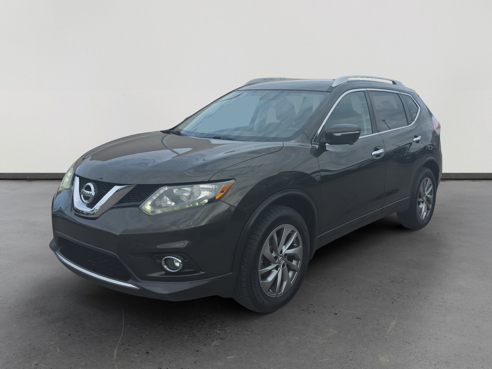Used 2015 Nissan Rogue SL
