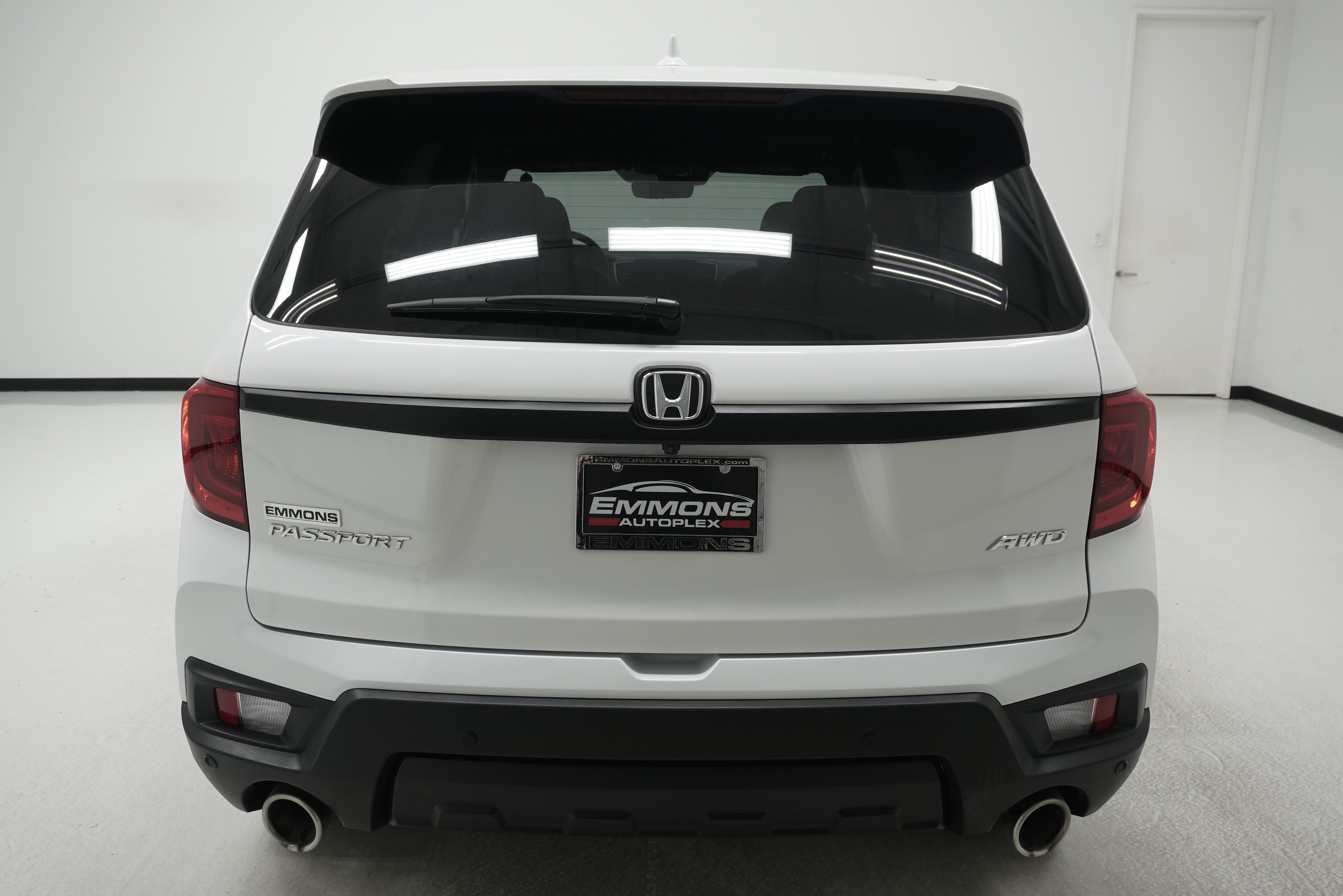 Used 2023 Honda Passport EX-L image 5