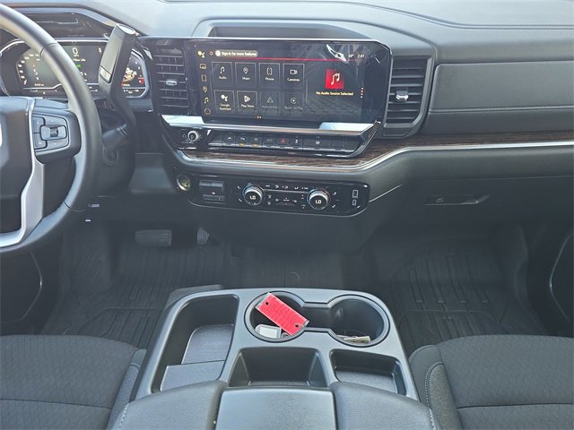 New 2025 GMC Sierra 1500 SLE w/ Preferred Package image 13