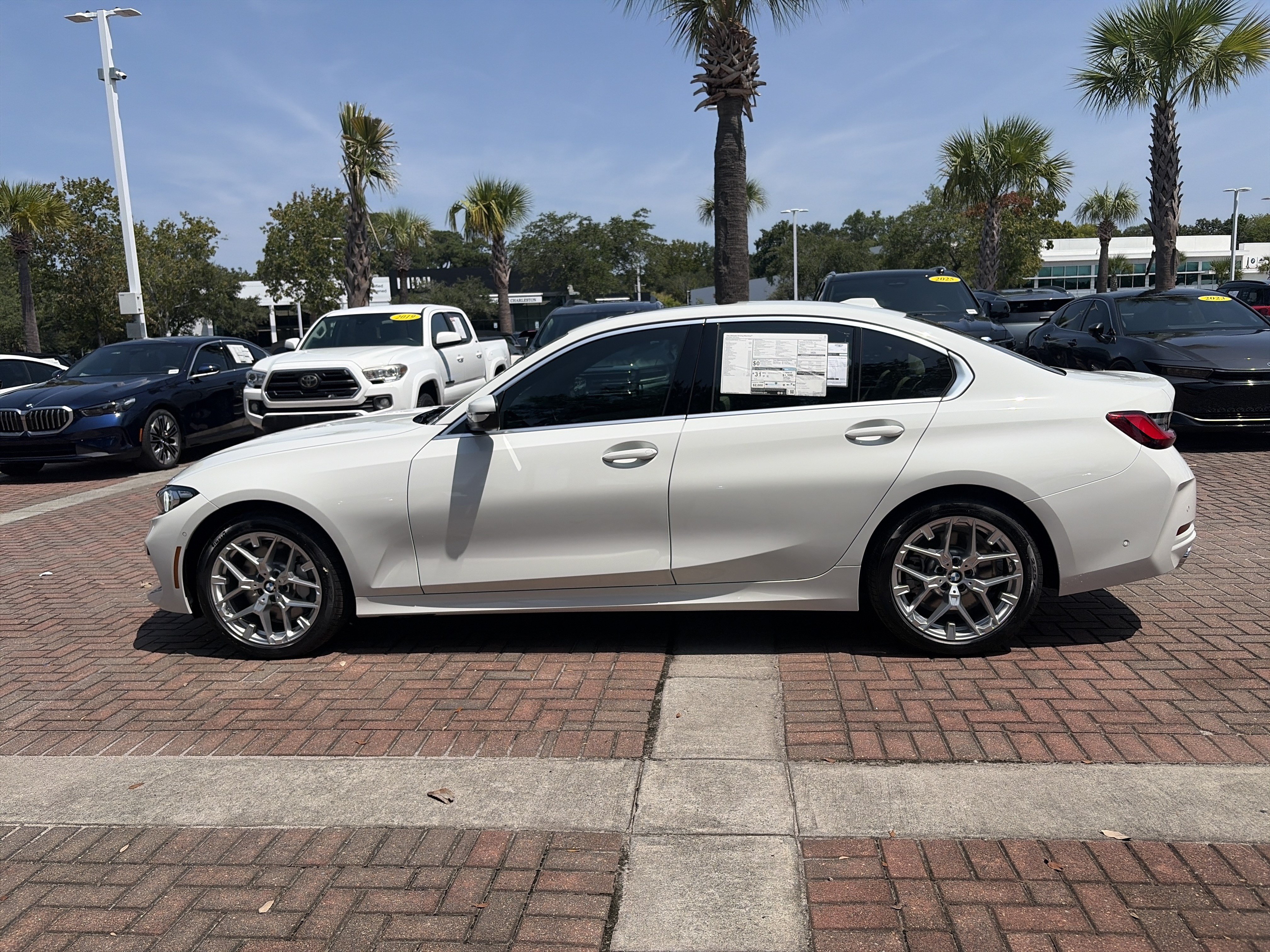 Used 2026 BMW 330i Sedan w/ Premium Package RWD image 6