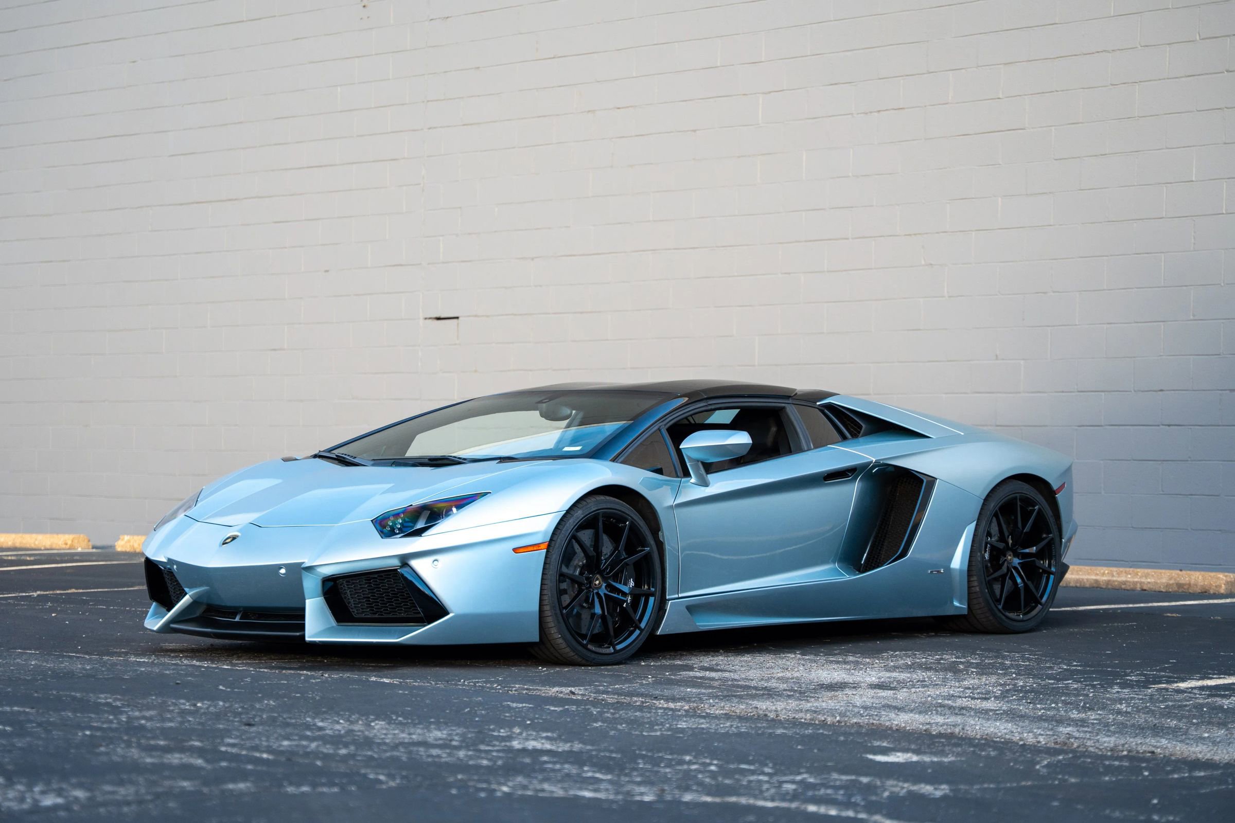 Used 2013 Lamborghini Aventador LP 700-4 image 7