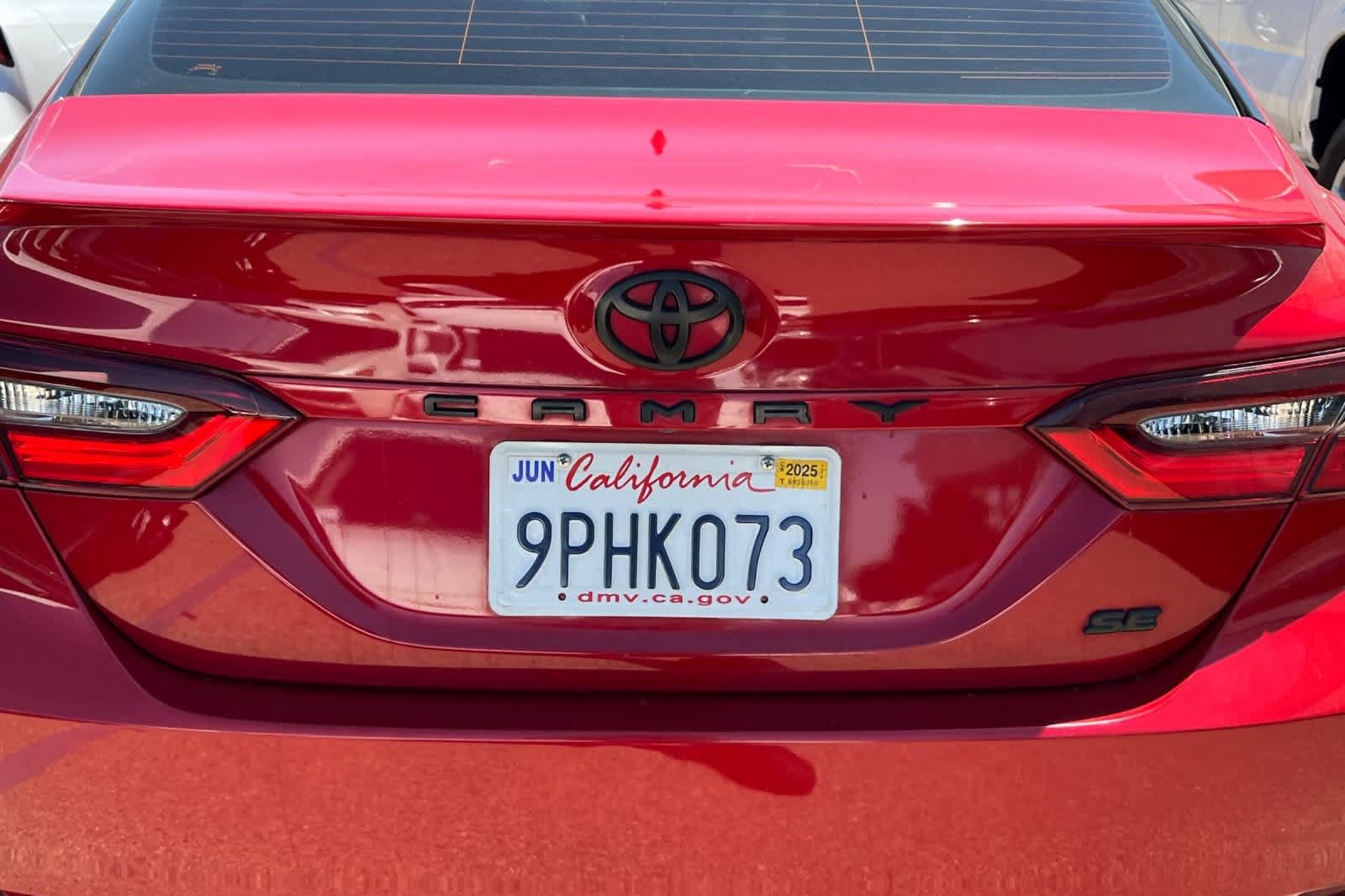 Used 2022 Toyota Camry SE FWD image 19