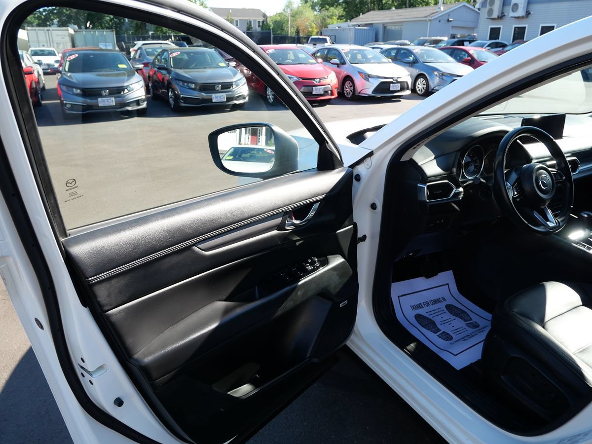 Used 2021 MAZDA CX-5 Touring w/ Touring Preferred SV Package AWD/4WD image 16