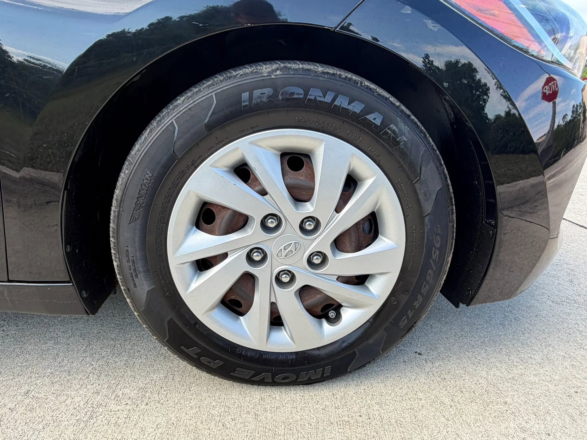 Used 2018 Hyundai Elantra SE w/ Cargo Package FWD image 34