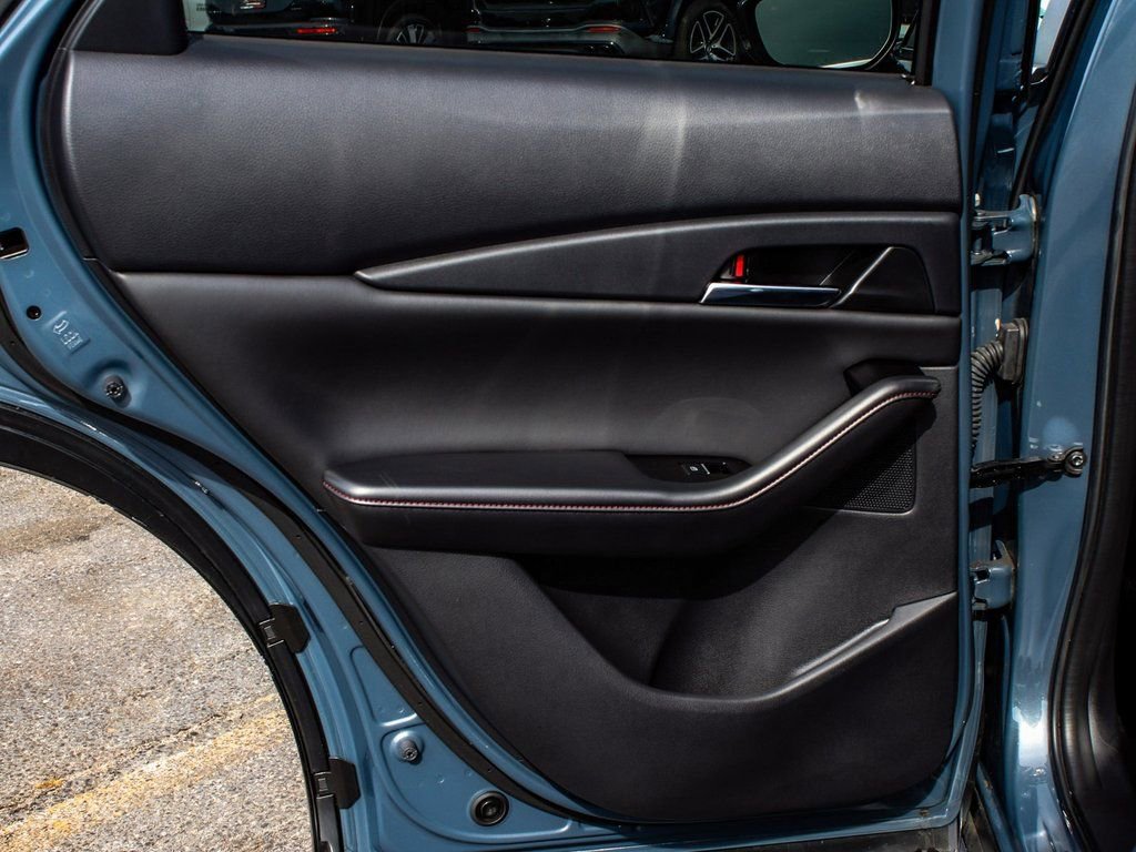 Used 2024 MAZDA CX-30 AWD 2.5 S w/ Preferred Package image 11