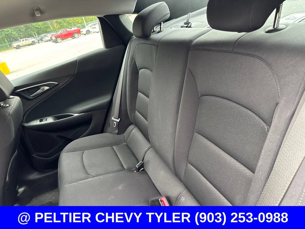 Used 2025 Chevrolet Malibu RS FWD image 20