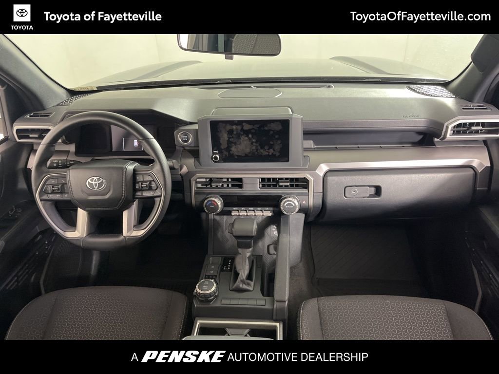Certified 2025 Toyota 4Runner SR5 AWD/4WD image 17